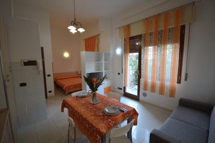 Riva Beach Apartment Riva Ligure Exteriör bild